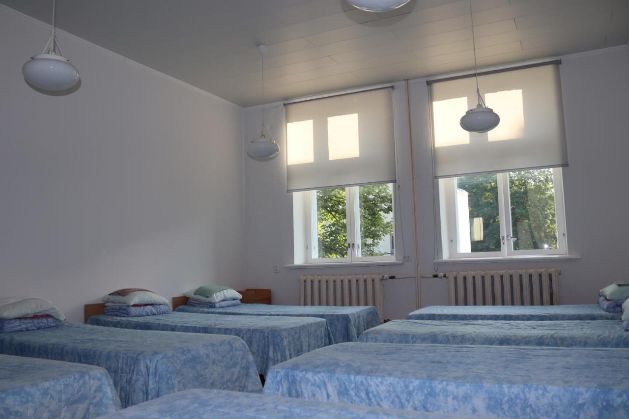 Hostel Louna Parnu Exterior photo